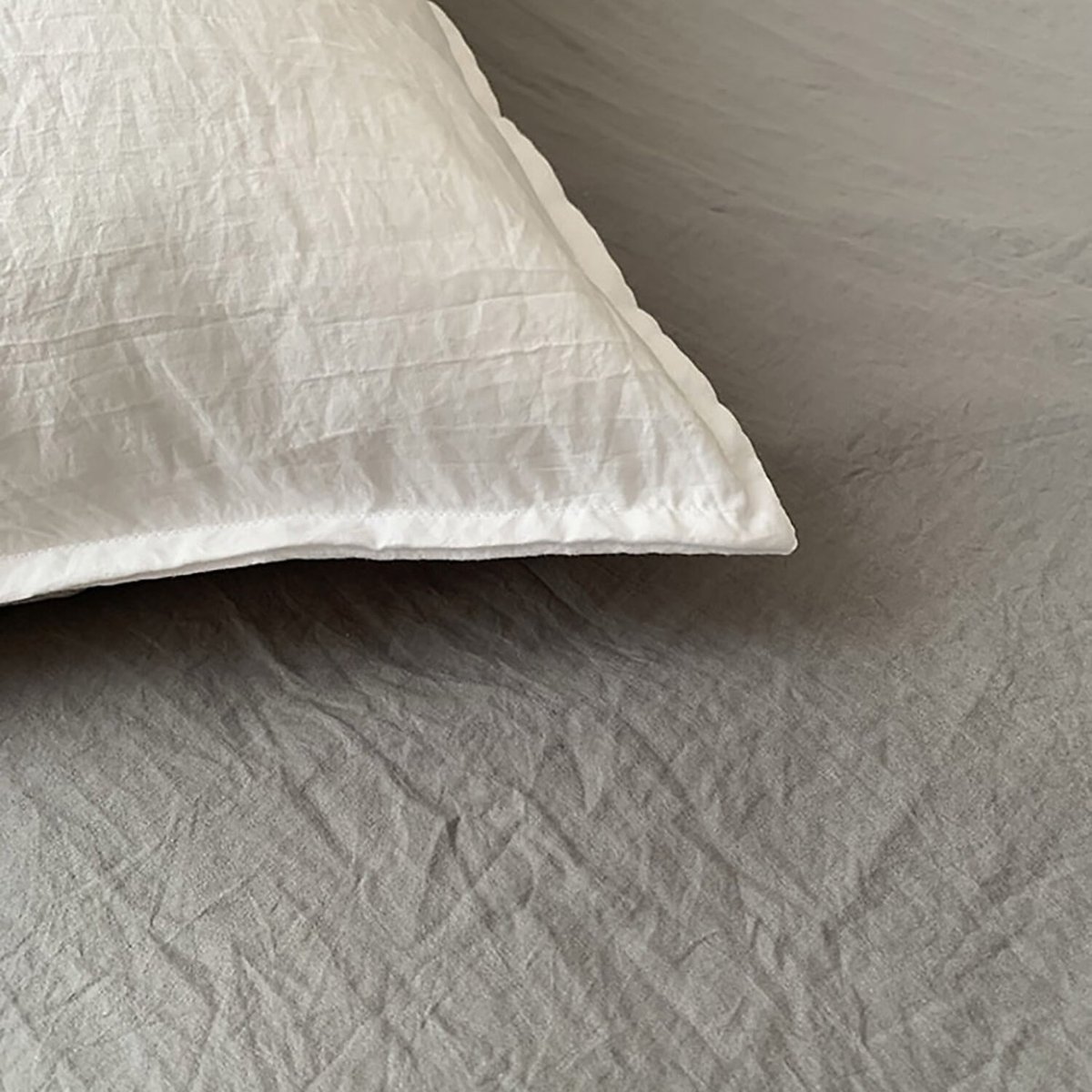 Parure housse de couette en microfibre lavée unie, AVY gris clair, C DESIGN HOME TEXTILE