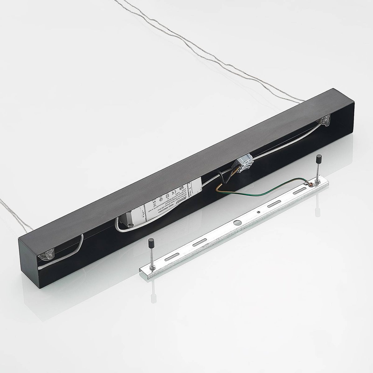 Suspension en métal moderneLED, Stakato noir mat, LUCANDE