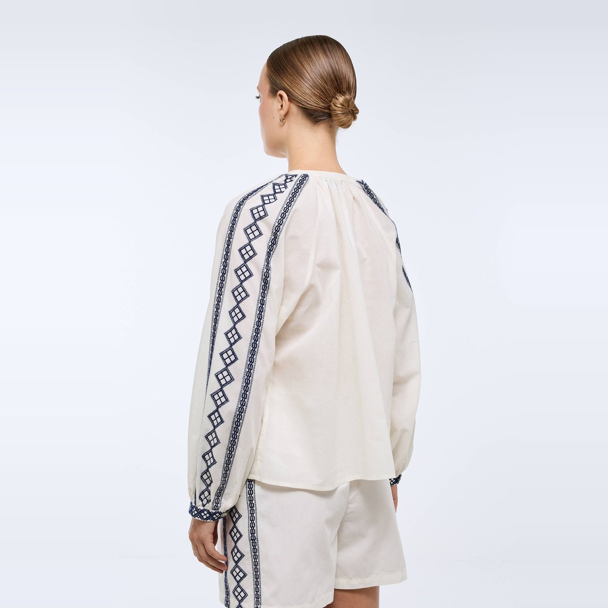 Top brodé manches trois quarts en coton blanc, MONOPRIX