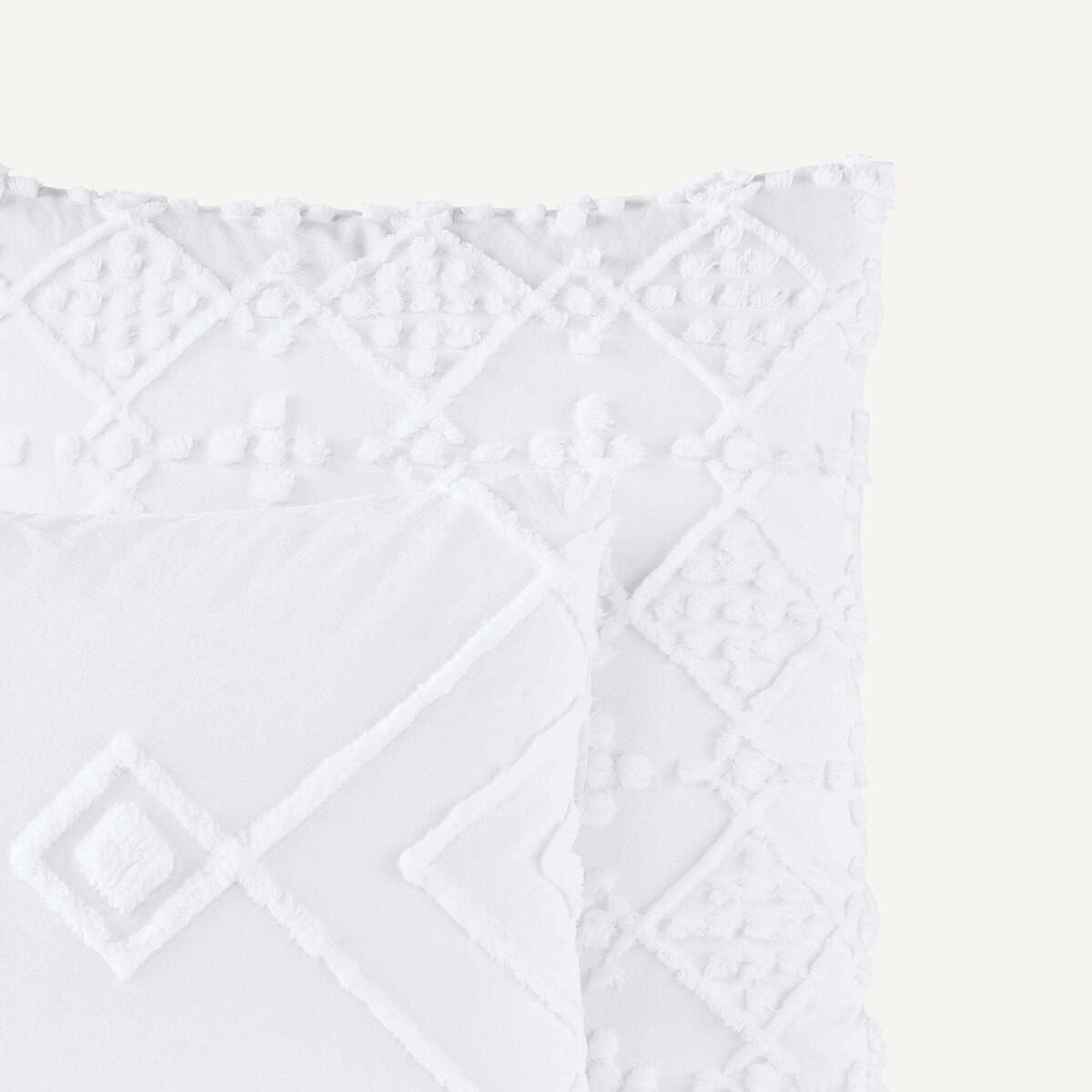 Pintu Tufted 100% Organic Cotton 300 Thread Count Pillowcase white, AM.PM