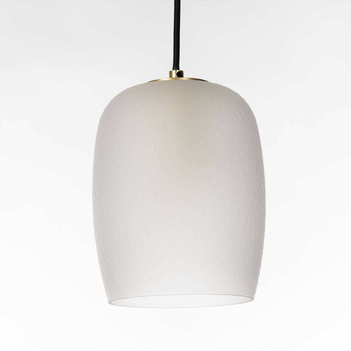 Suspension en métal design, Taylan laiton, blanc sable, LUCANDE