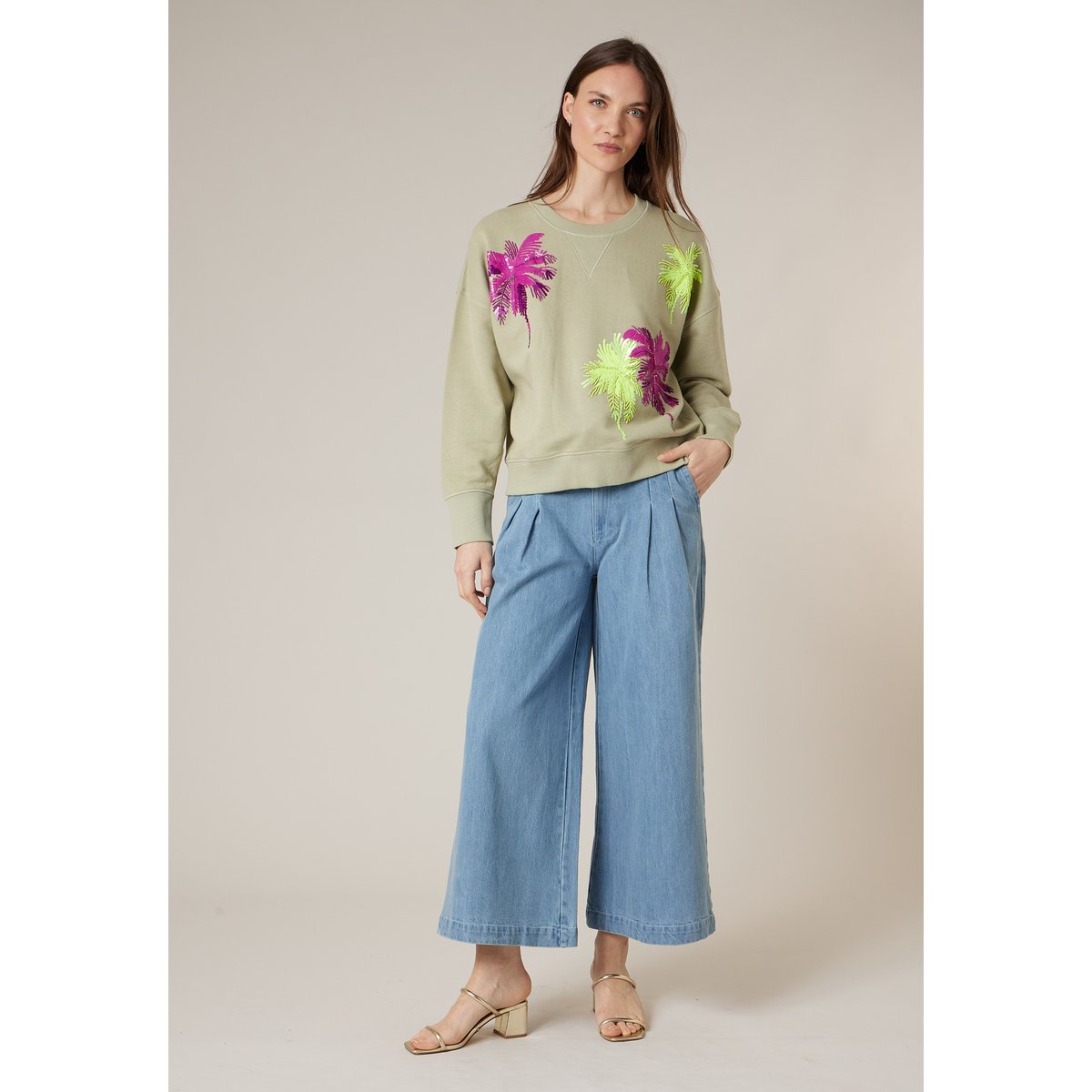Sweat femme en 100% coton LAUVANA light tilleul, DEELUXE