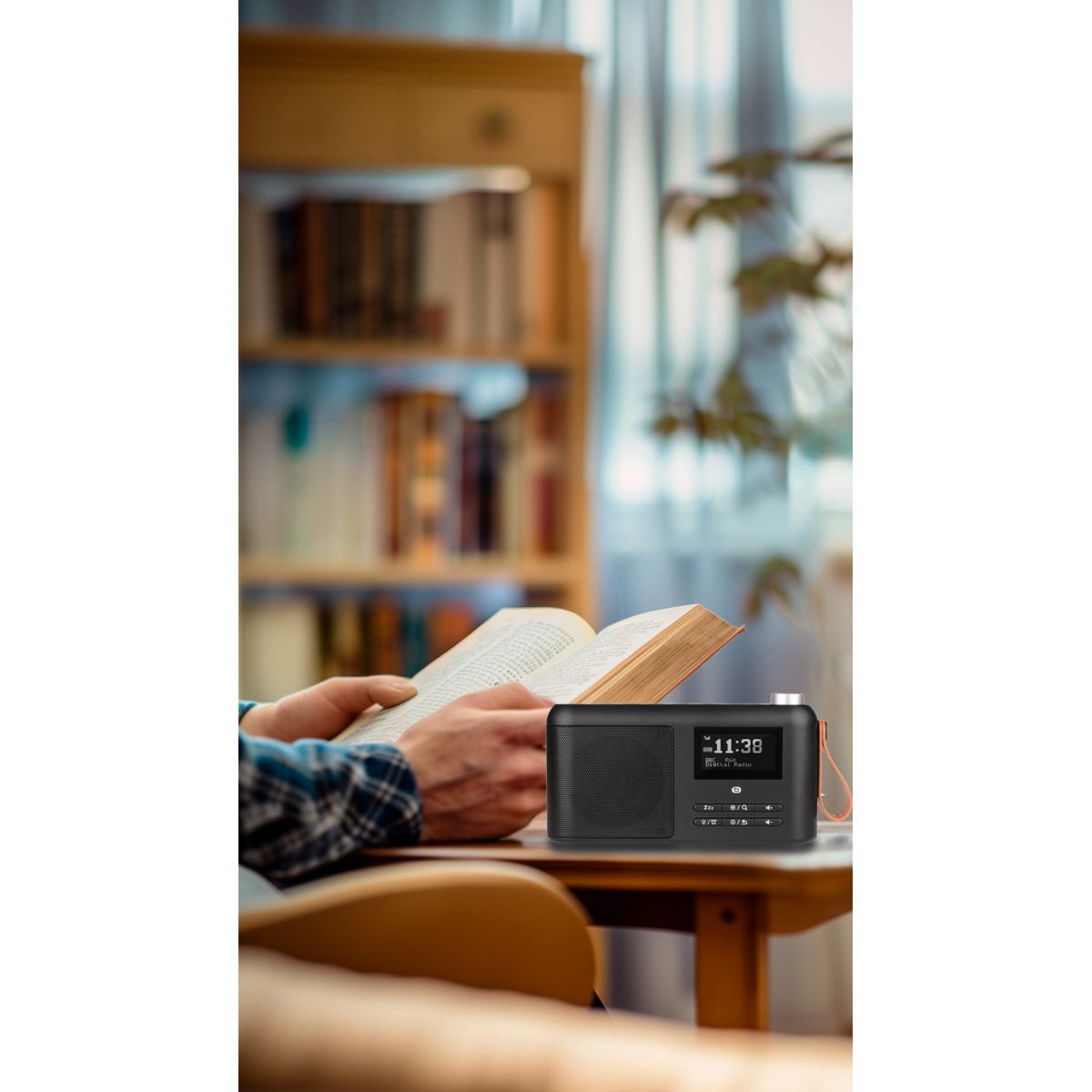 Radio DAB Nomade DAB+ couleur unique, ESSENTIEL B