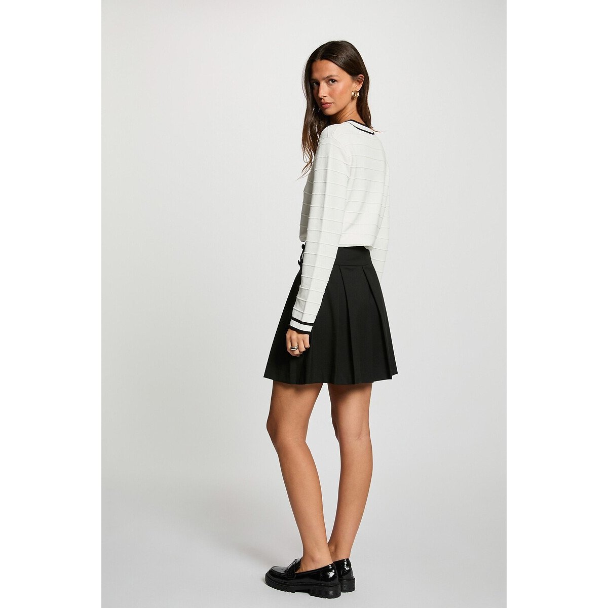 Cardigan abbottonato a maniche lunghe, collo rotondo bianco, MORGAN