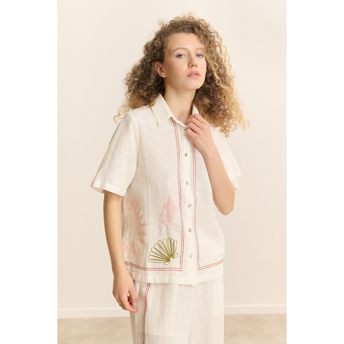 Chemise manches courtes brodée CENIE blanc, GARANCE PARIS