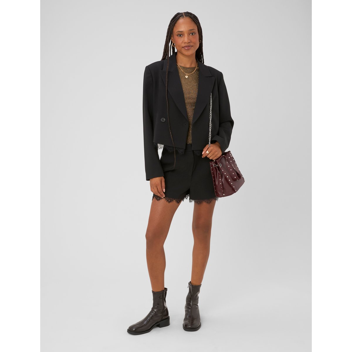 Veste tailleur courte dentelle noir, BZB
