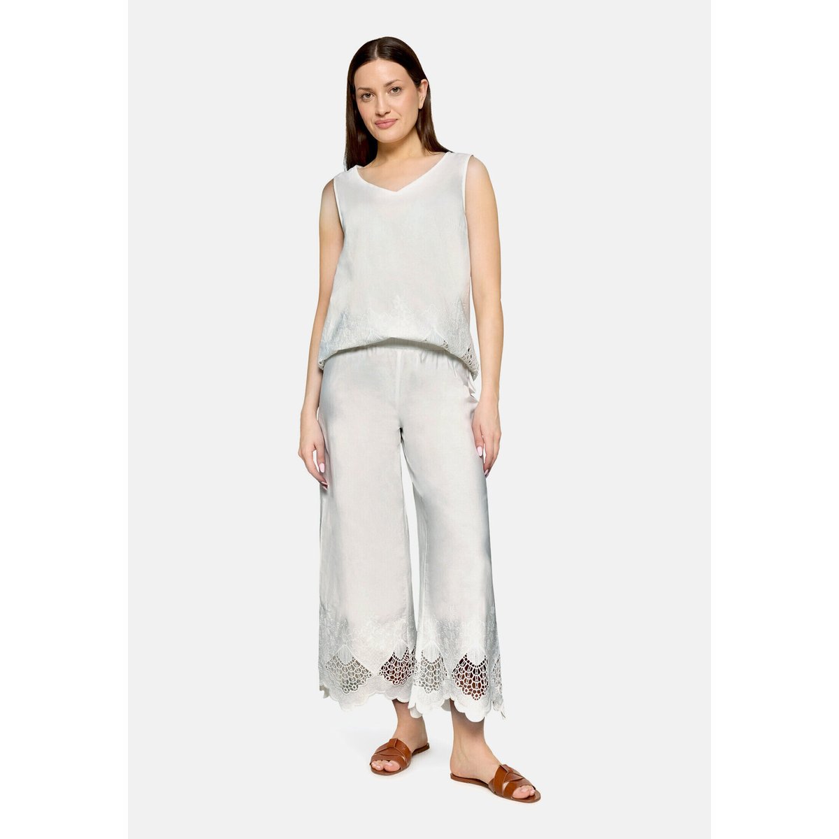 Haut façon blouse à broderies blanc, BETTY BARCLAY