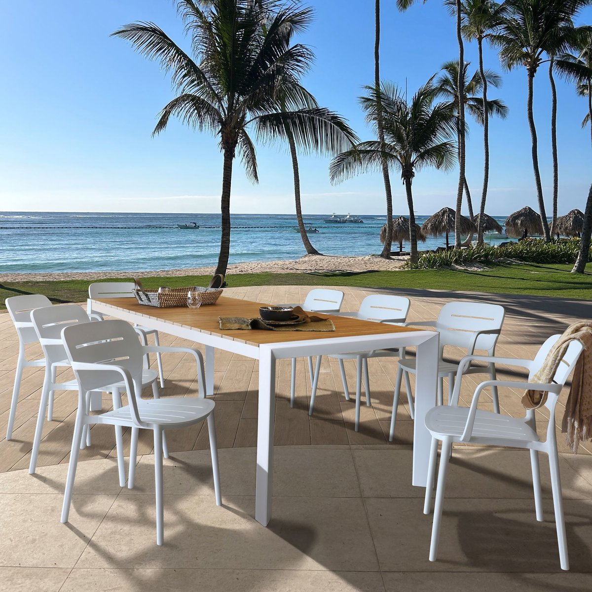 Lot de 4 fauteuils de table en polypropylène, SUNSET blanc, NOW'S HOME