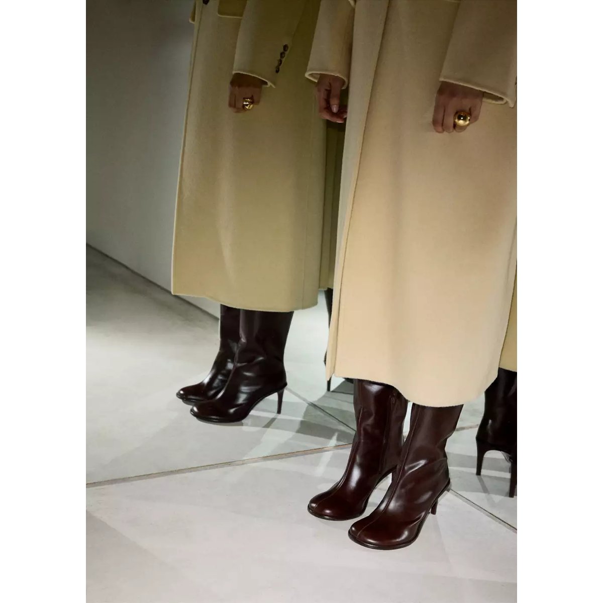 Bottes hautes talon cuir chocolat, MANGO