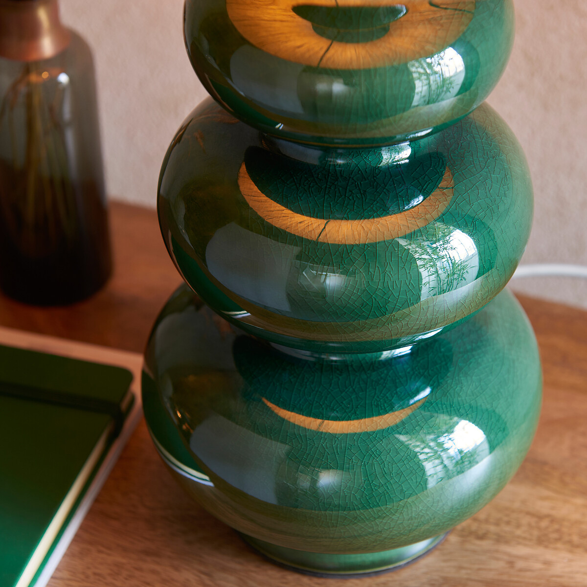 Marlow Table Lamp in Green Reactive Glaze green, ÉDITÉ