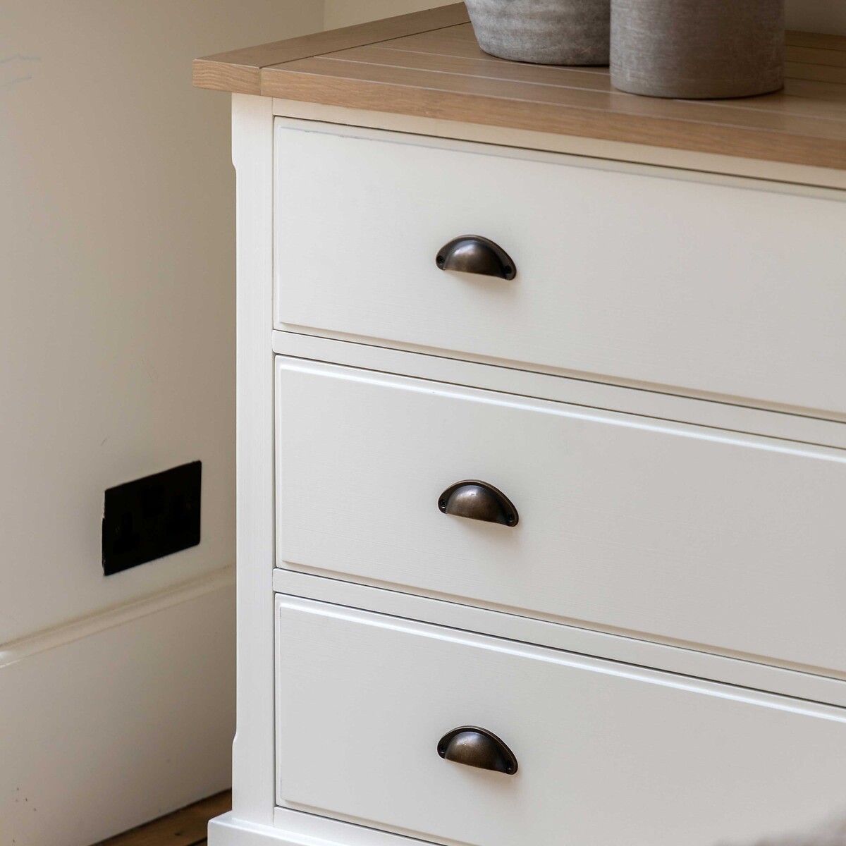 Ende 3-Drawer Chest off-white, ÉDITÉ