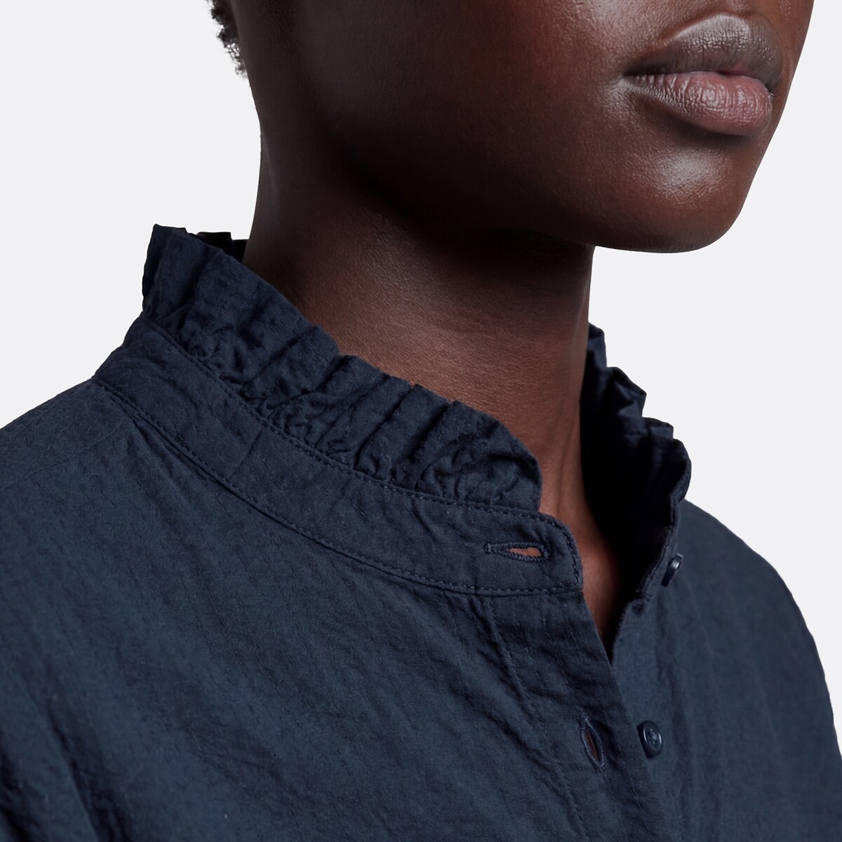 Chemise à col volanté manches longues en coton seersucker bleu marine, LA REDOUTE COLLECTIONS