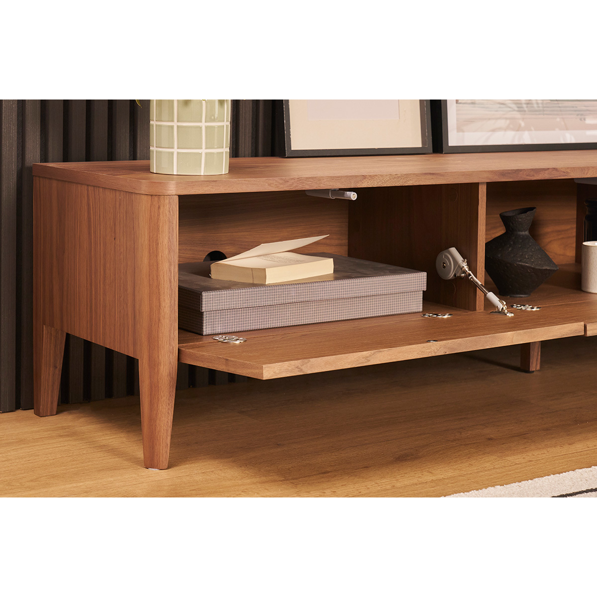 Meuble TV bois foncé noyer 3 tiroirs L180 cm BENJA noyer, MILIBOO
