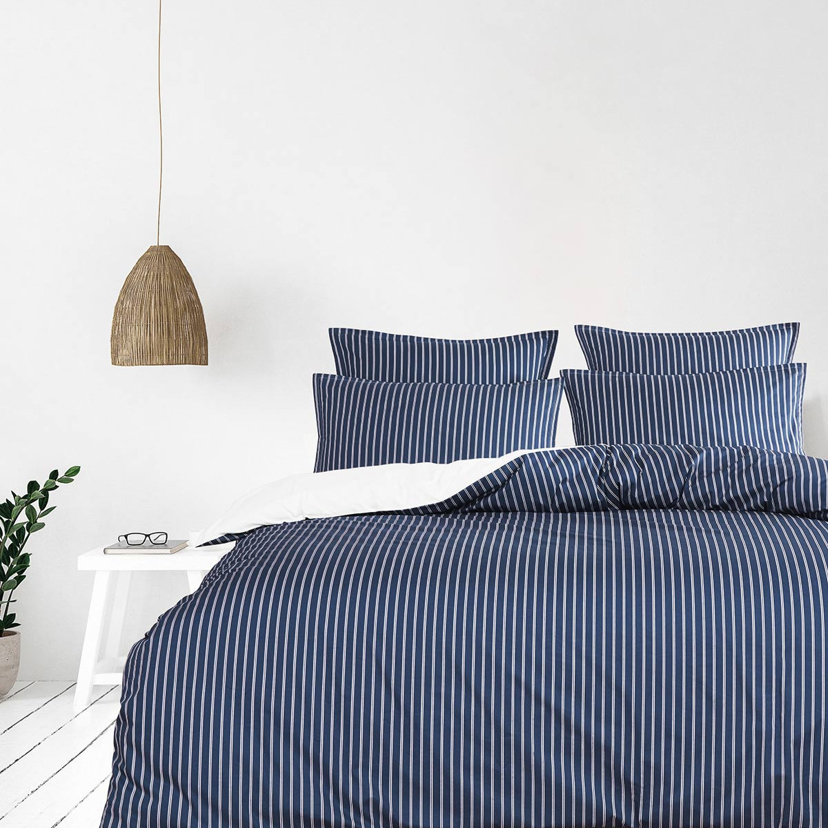 Housse de couette en percale de coton LINQUIST indigo, SENSEI MAISON