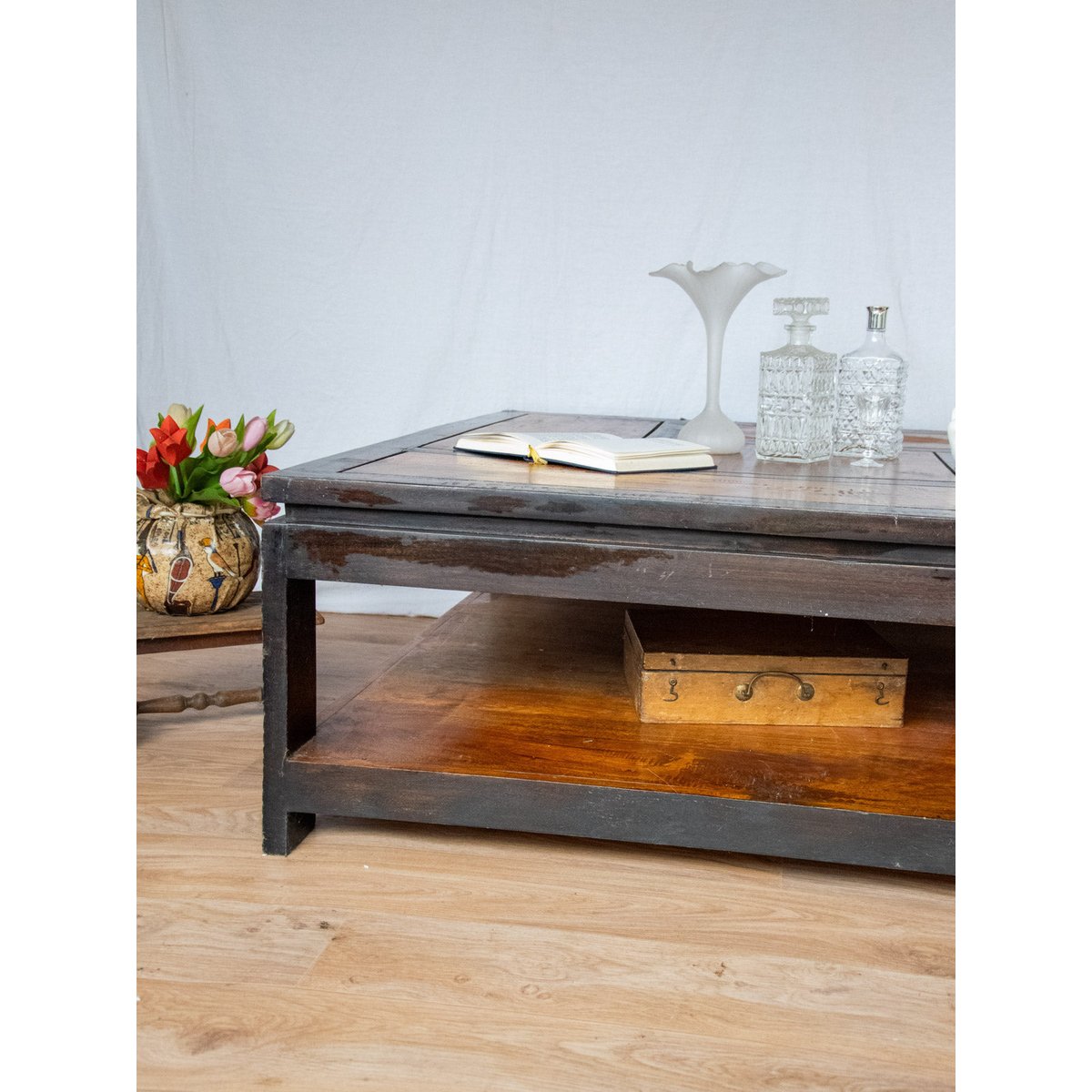 Table basse carrée en bois Donna N°649 - Bon état bois clair, DEBONGOUT