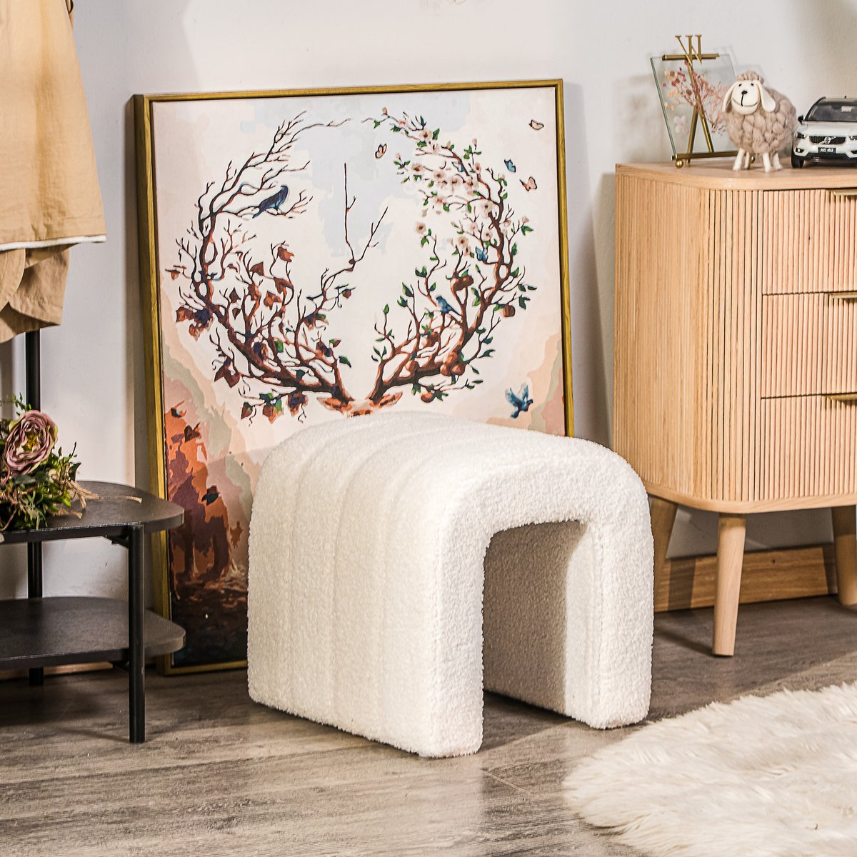 Pouf en bouclette , CEBU blanc cassé, NORDLYS