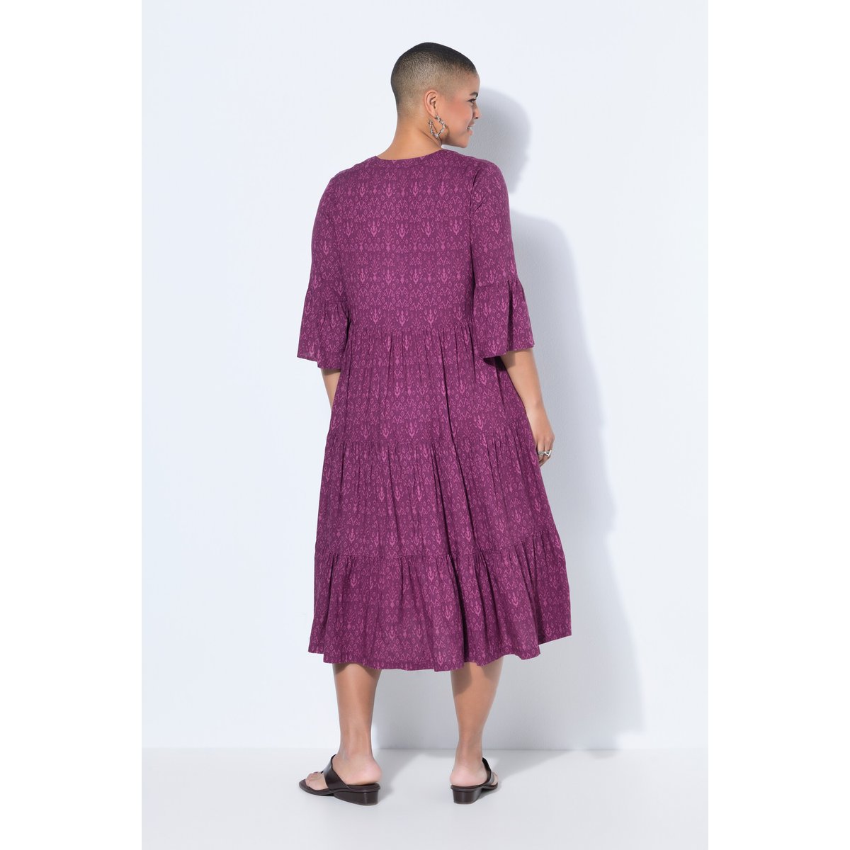Robe maxi, coupe évasée, cachemire baie, STUDIO UNTOLD