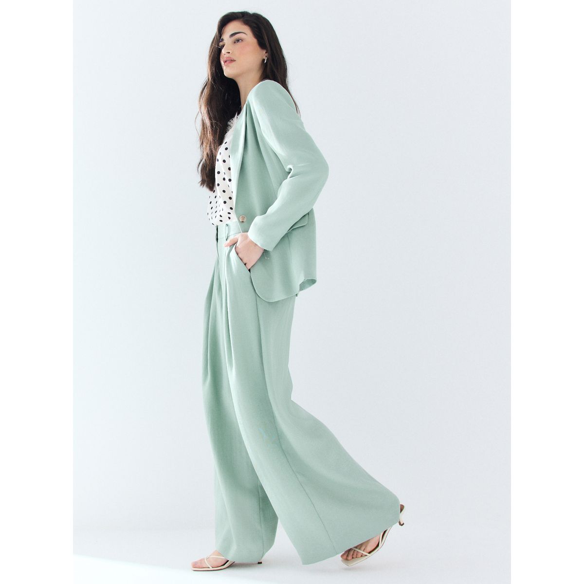 Pantalon palazzo effet froissé vert sauge, NEXT