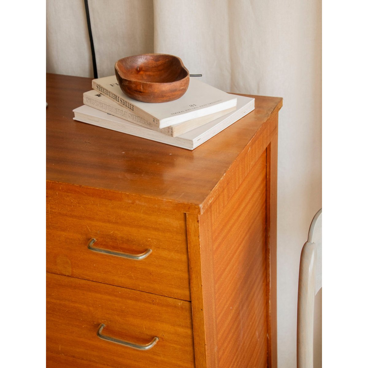 Commode scandinave aux pieds compas Olga N°700 - Bon état bois clair, DEBONGOUT