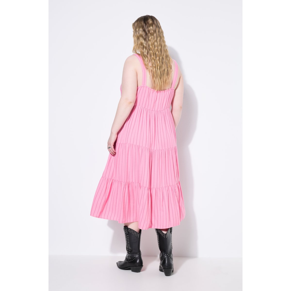 Robe midi à volants, lin mélangé à rayures rose, STUDIO UNTOLD