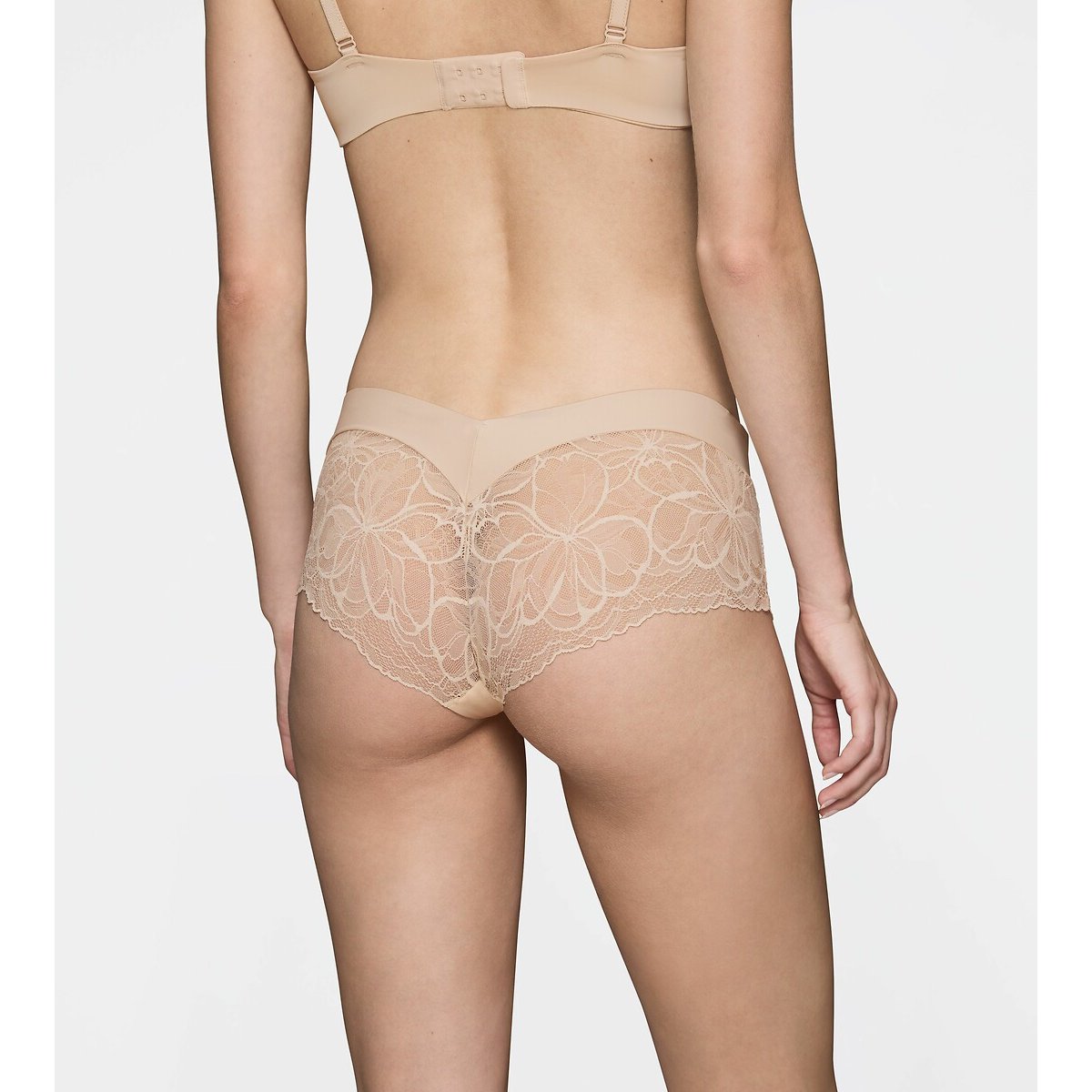 Shorty Body Make-Up Illusion Lace nude, TRIUMPH