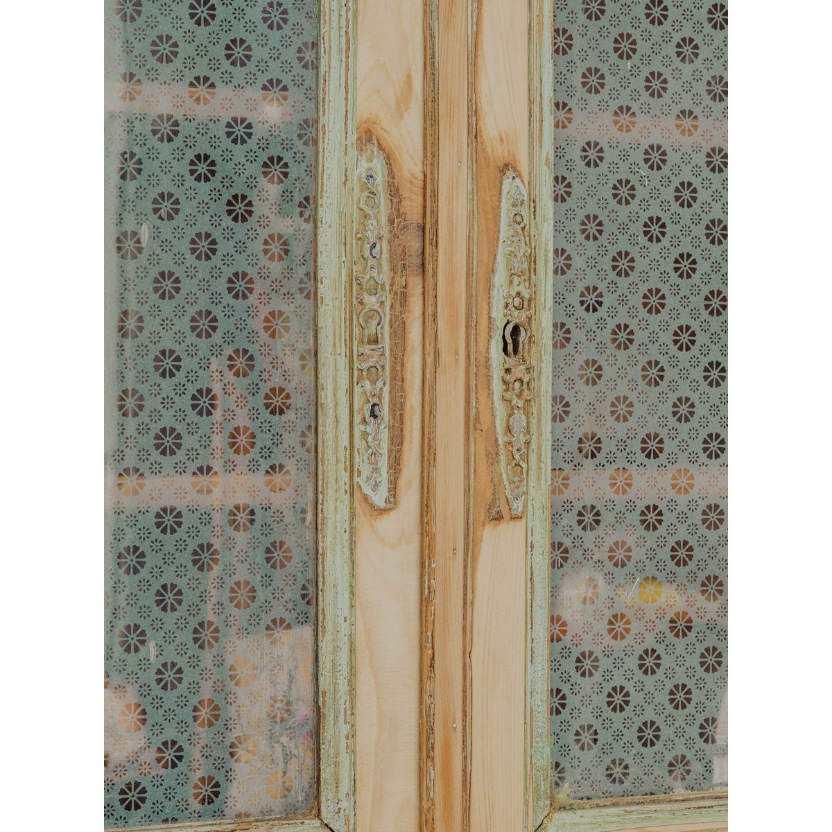 Buffet à deux corps en bois Gilbert N°1592 - Bon état bois clair, DEBONGOUT