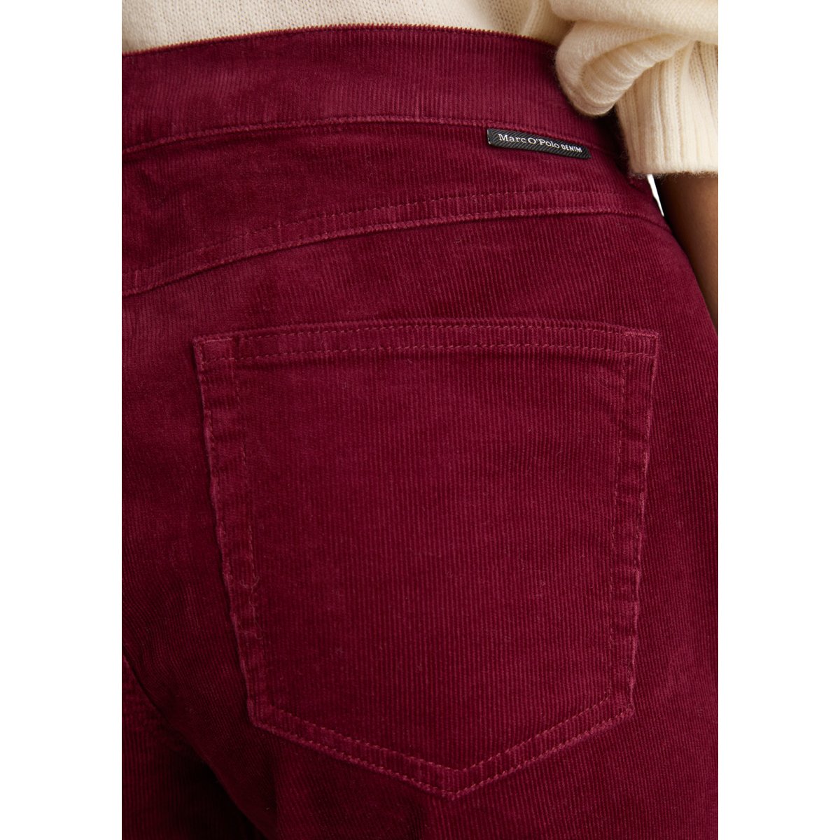 Pantalon en velours côtelé modèle Nella, coupe bootcut en mélange de coton bio extensible rouge, MARC O’POLO DENIM