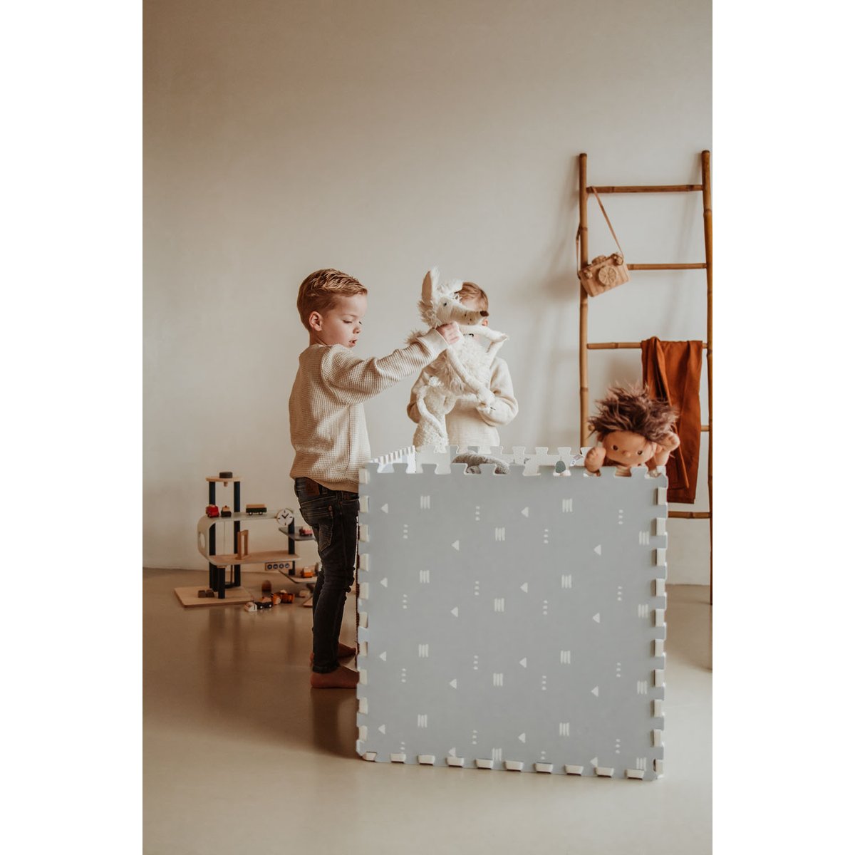 play&go - tapis puzzel, boîte de rangement & mini maison - roadmap multicolor, PLAY ET GO