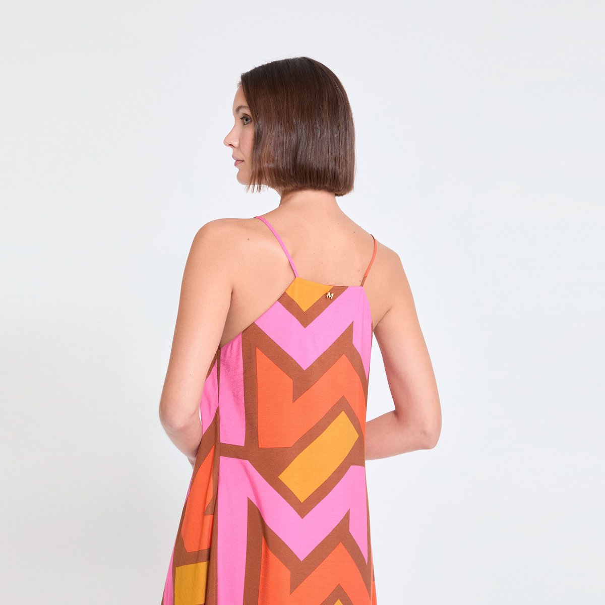 Robe midi fluide à bretelles fines motif graphique rose, LOLA CASADEMUNT