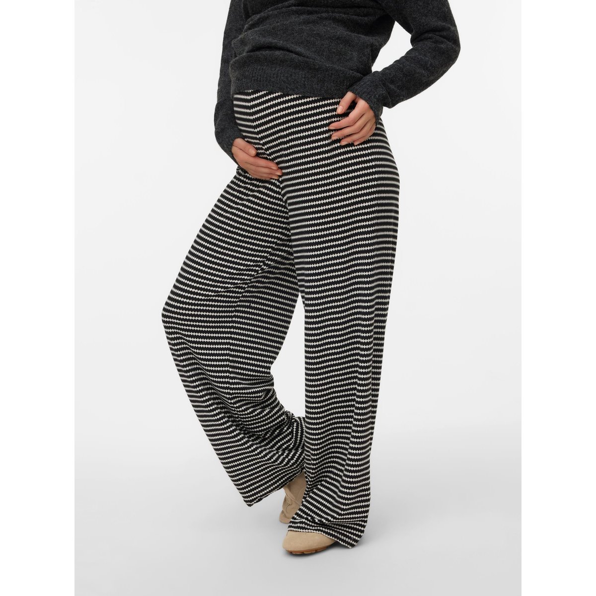 Pantalon Pantalons Regular Fit noire - black, MAMA LICIOUS