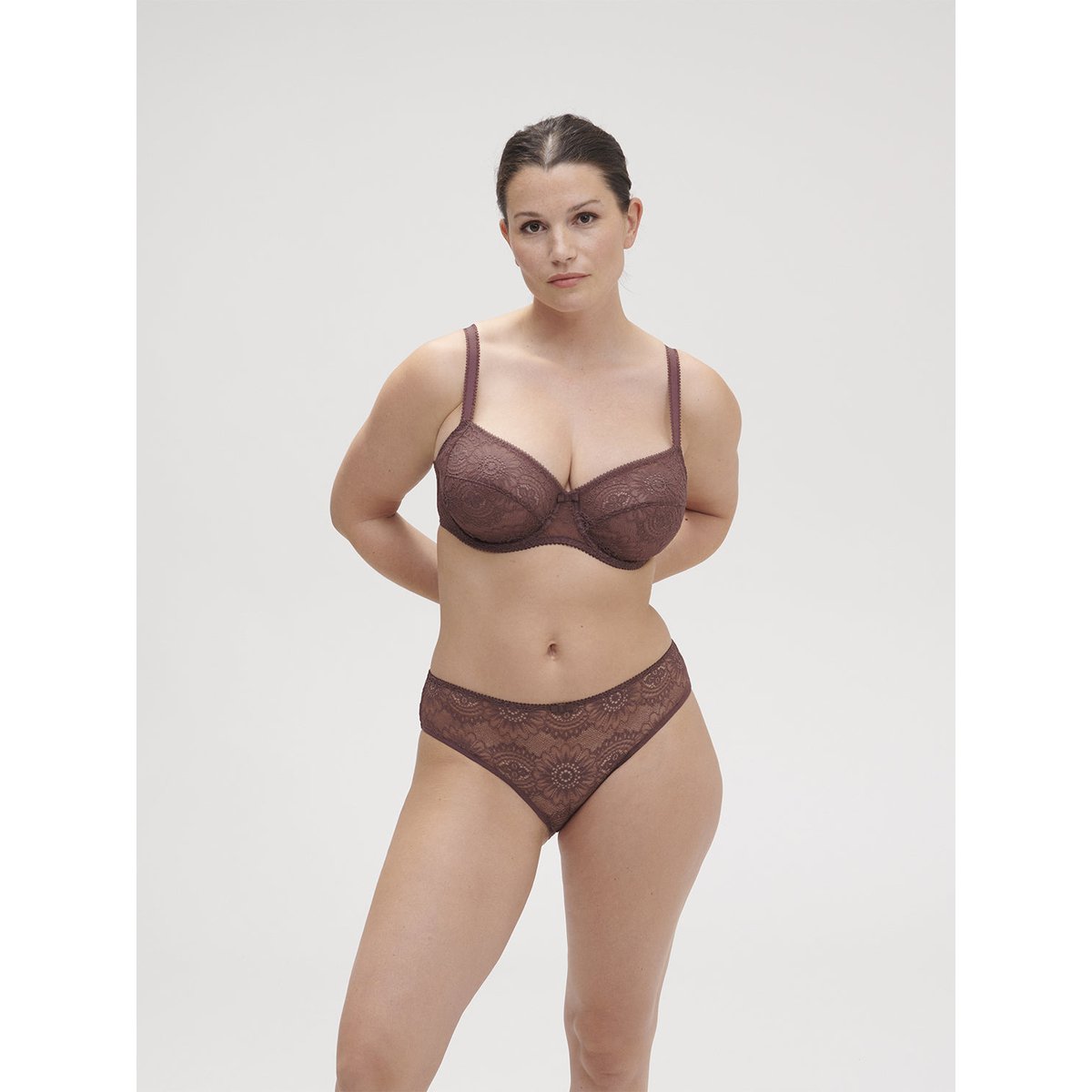 Soutien-gorge avec armatures décolleté carré, EMBLÈME marron, SIMONE PERELE