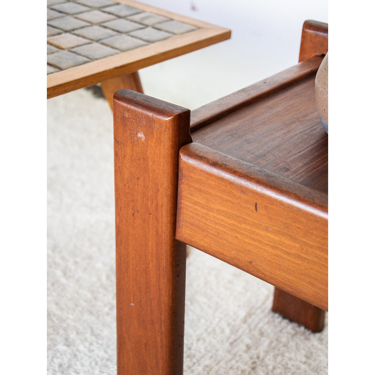 Table de chevet Maïa N°83 - Bon état bois, DEBONGOUT