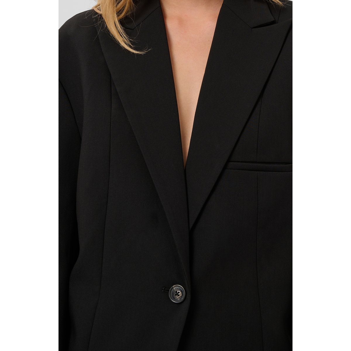 Blazer noir, SOAKED IN LUXURY