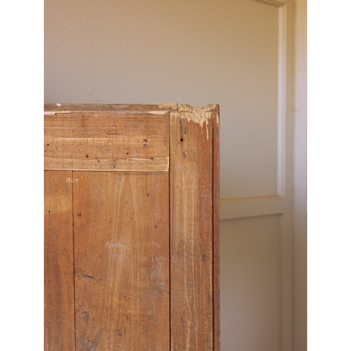Armoire parisienne façon bonnetière Blandine N°475 - Bon état bois clair, DEBONGOUT