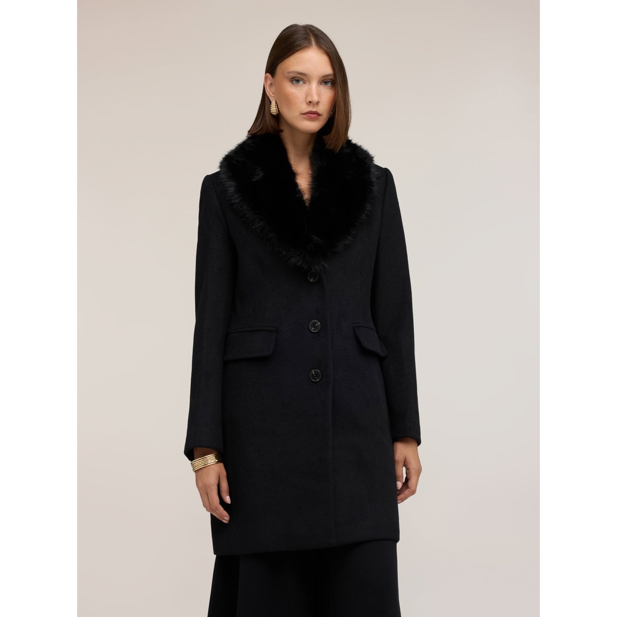 Manteau croisé simple boutonnage noir, MOTIVI