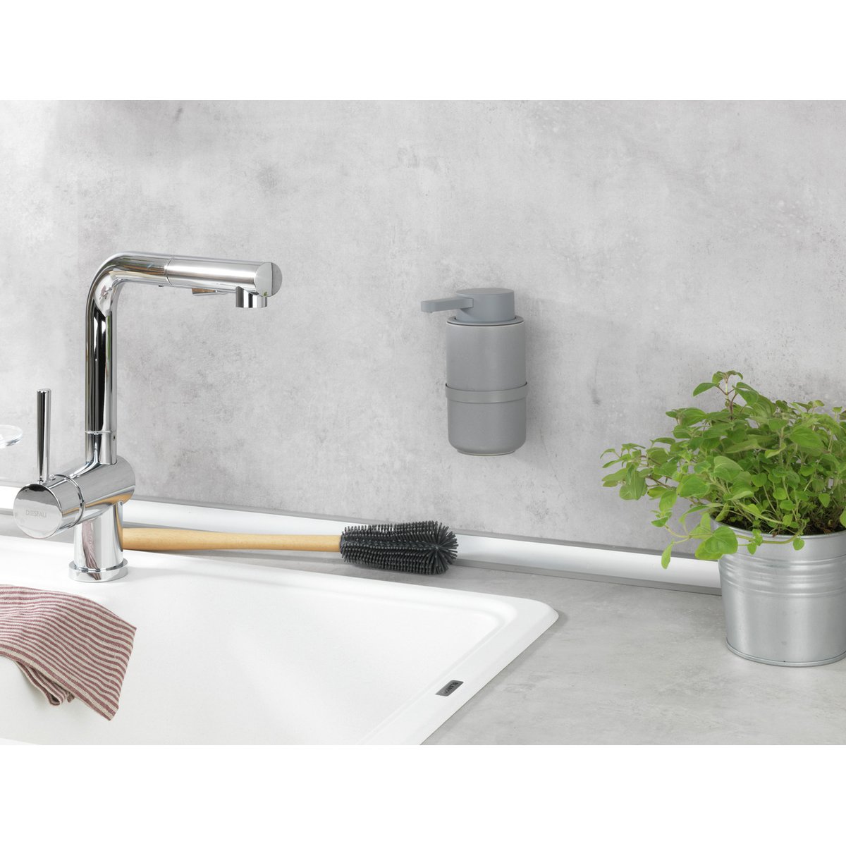Distributeur de savon fixation murale WOYA gris, WENKO