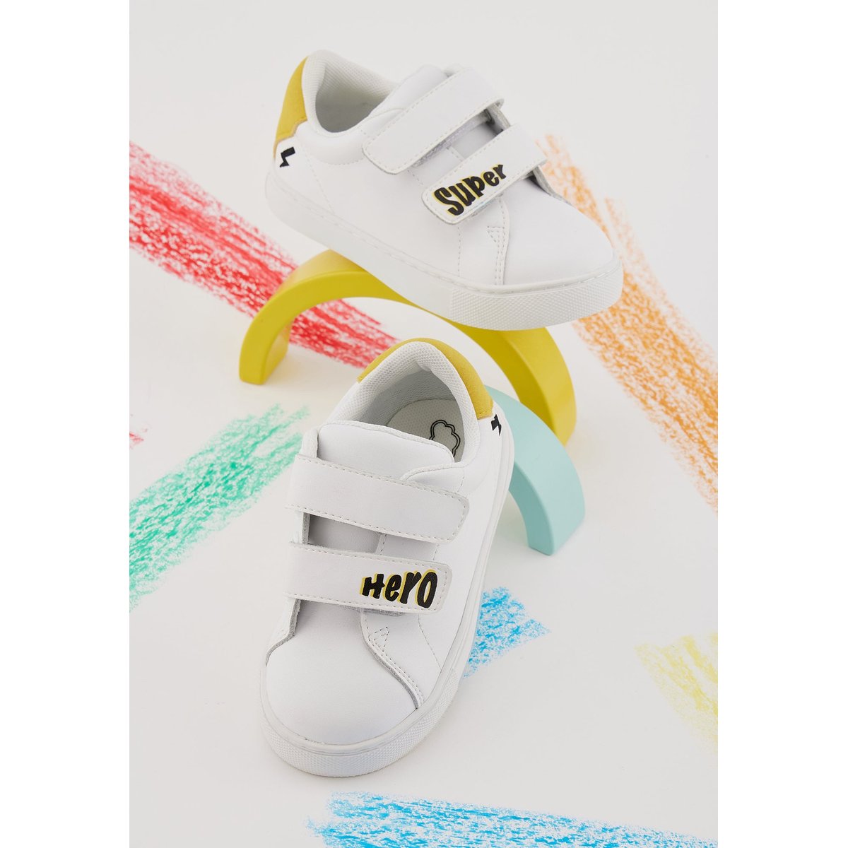 Baskets Enfant En Cuir Mini Edith Super Hero blanc, BONS BAISERS