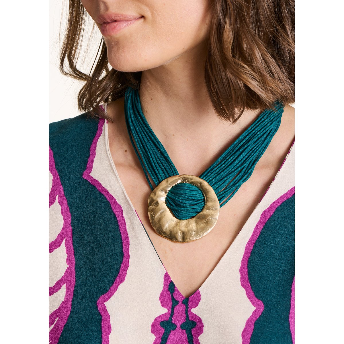 Collier en coton et métal petrole light, LA FEE MARABOUTEE