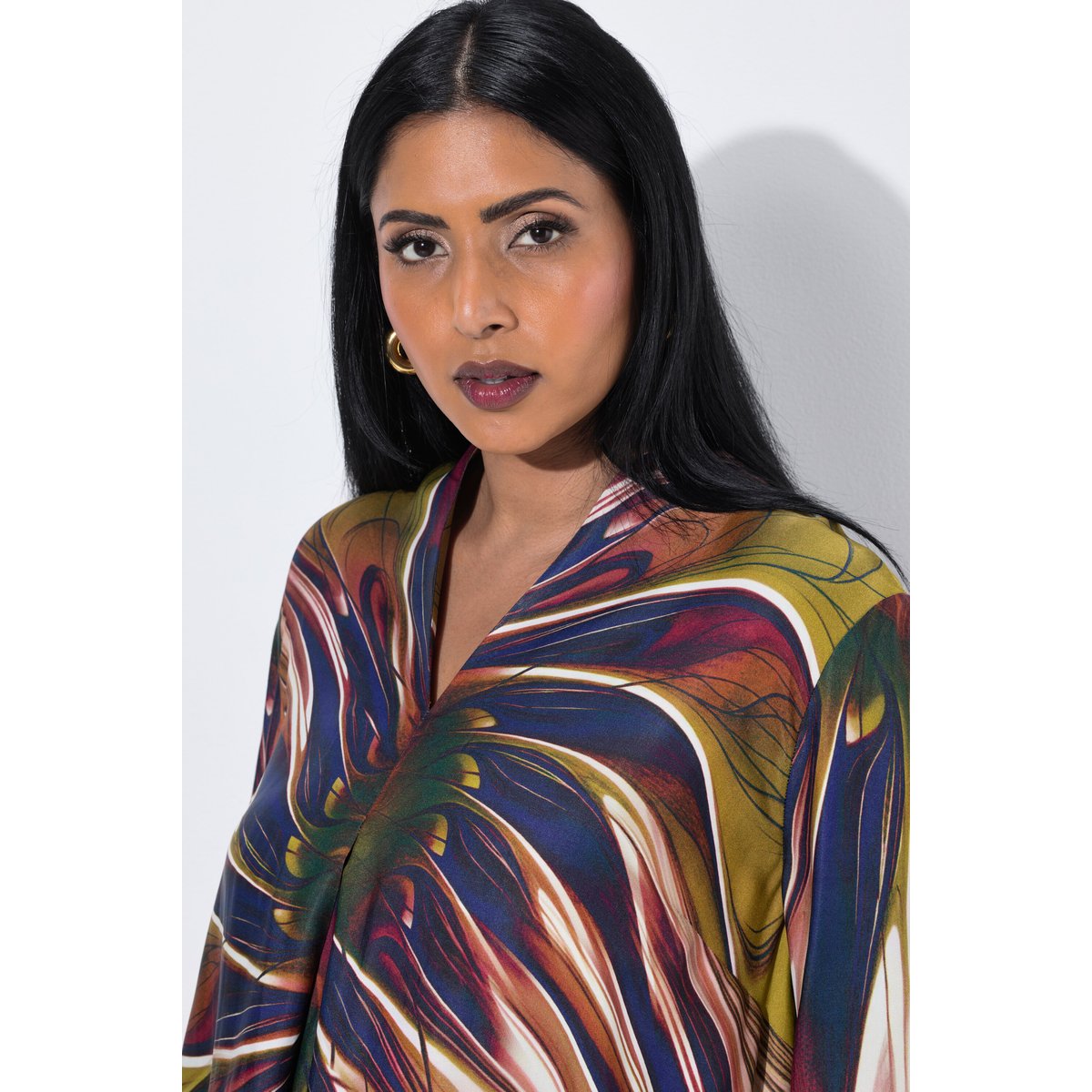 Blouse en satin motif feuilles prune foncé, ULLA POPKEN
