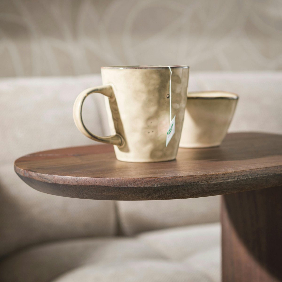 Tablette de canapé en bois d'acacia brun NAKO marron, PIER IMPORT
