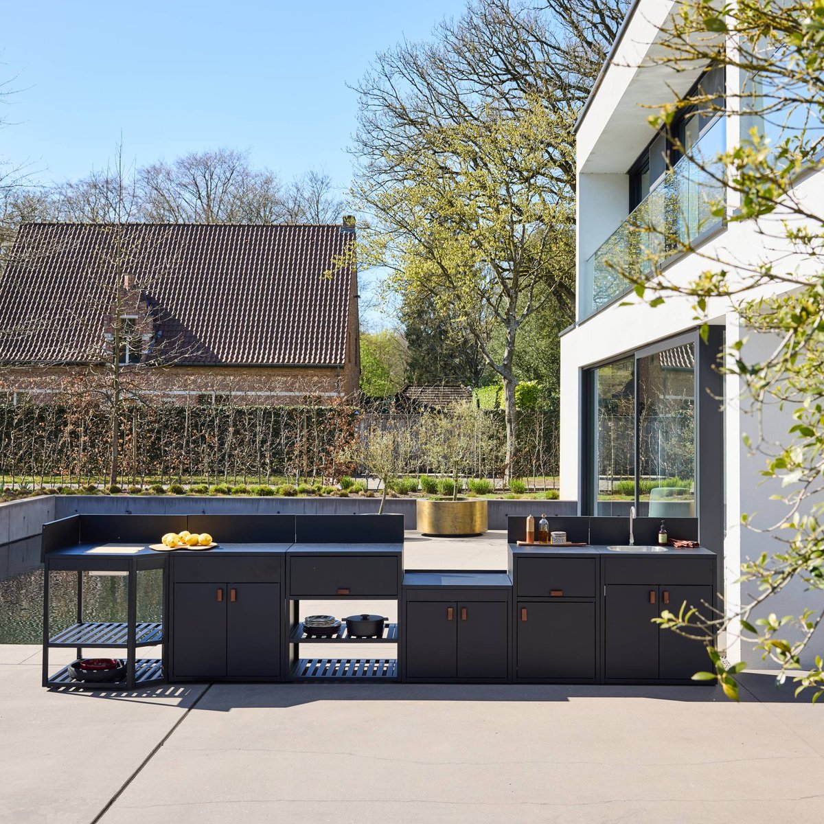 Cuisine extérieure 6 modules acier THIRA 6 MODULES noir, SWEEEK