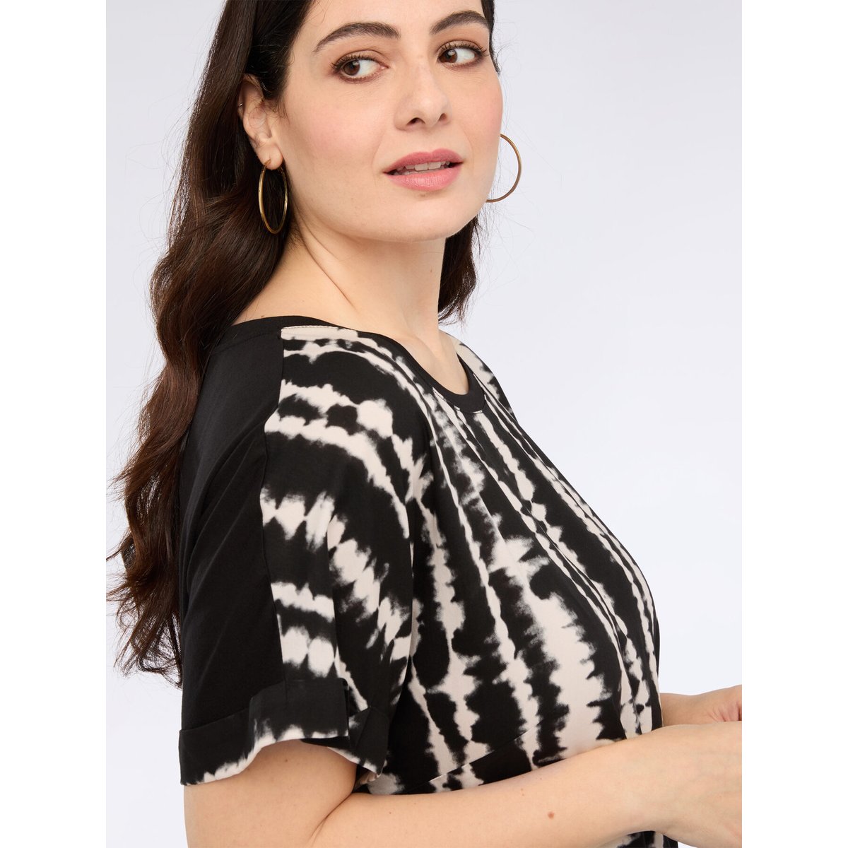 T-shirt avec impression sur le devant noir, FIORELLA RUBINO
