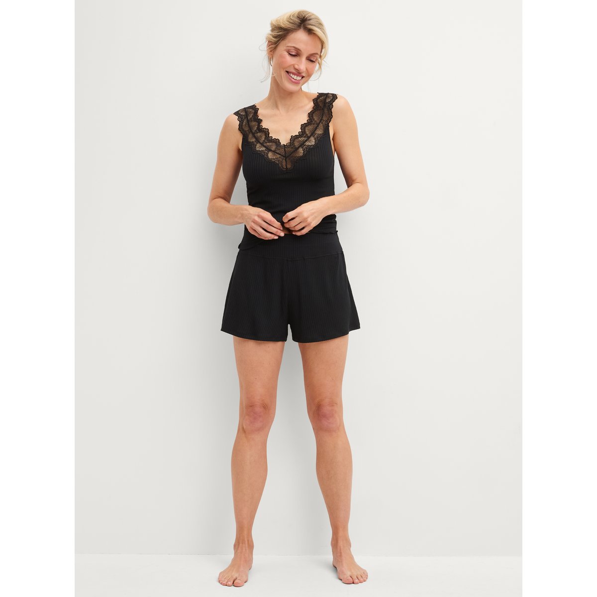 Short en TENCEL™ Modal Modal FEMININE LOUNGE noir, CALIDA