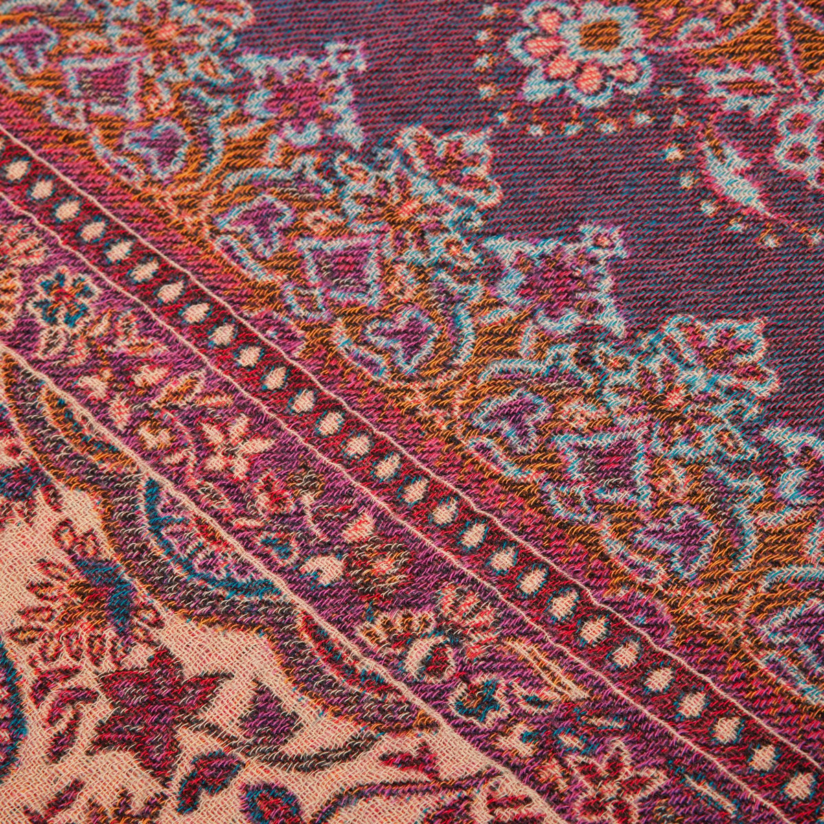 Plaid en Jacquard de laine à motif cachemire FARAH rouge d'orient, MADURA