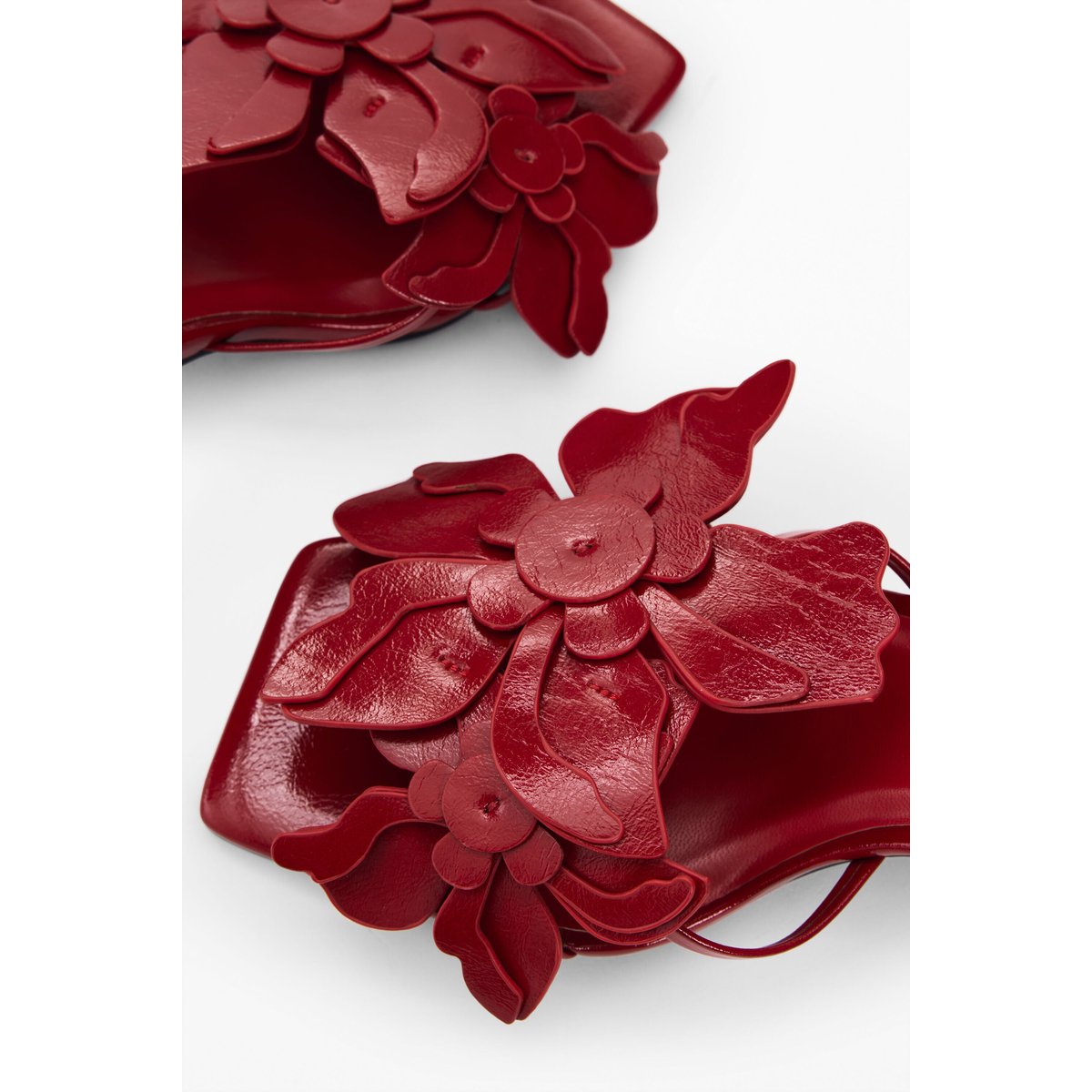 Sandale appliques fleur rouge, DESIGUAL
