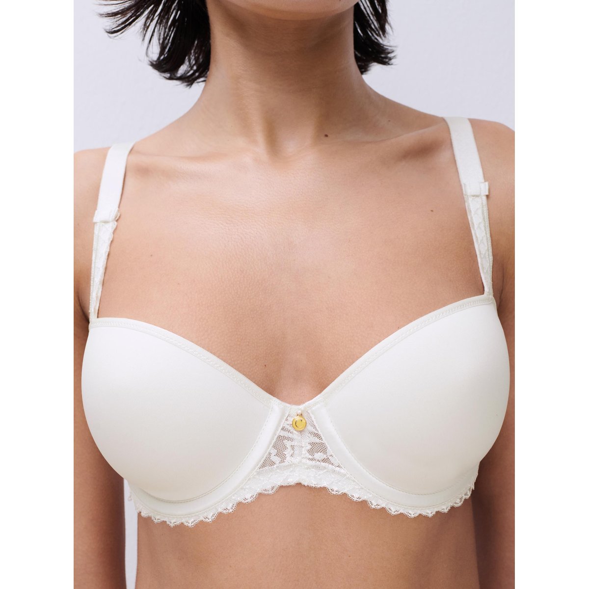 Soutien-gorge corbeille mémoire de forme EVERY CURVE milk, CHANTELLE