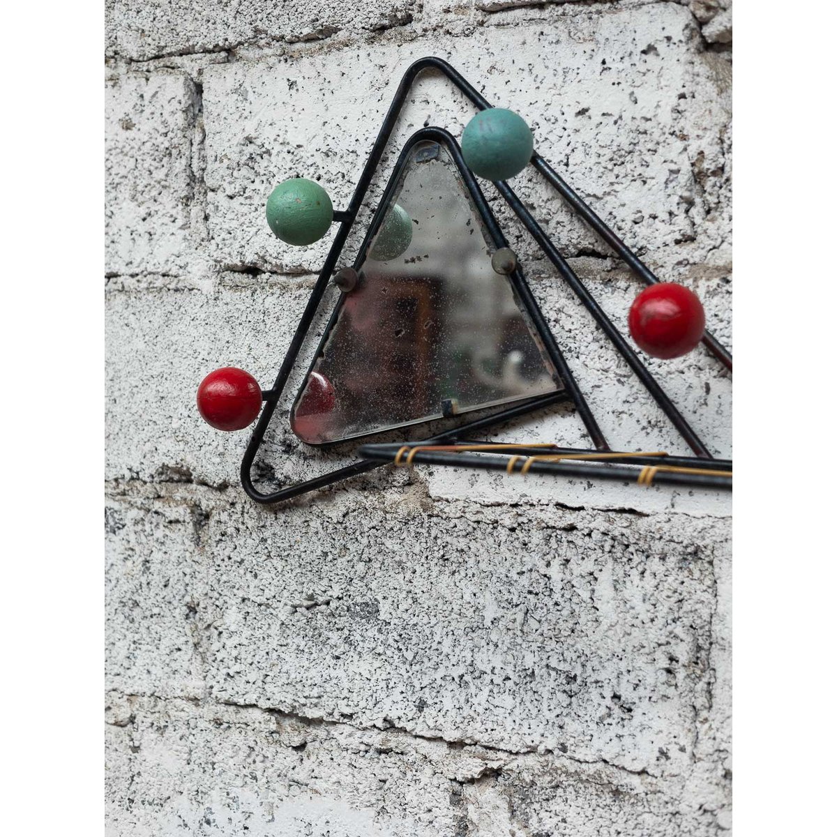 Miroir triangulaire Igor N°1100 - Bon état noir, DEBONGOUT
