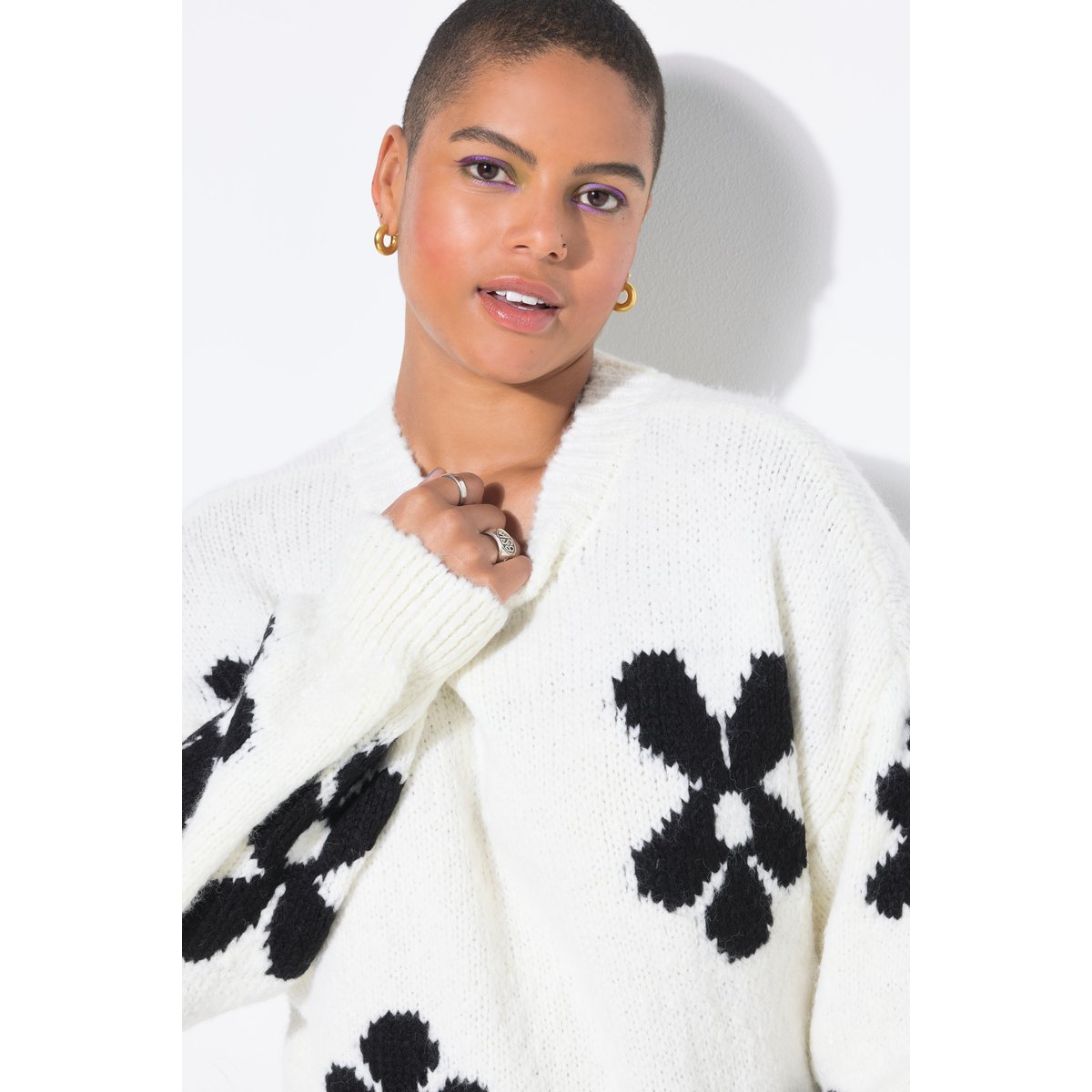 Pull oversize en maille fantaisie. Motif blanc cassé, STUDIO UNTOLD