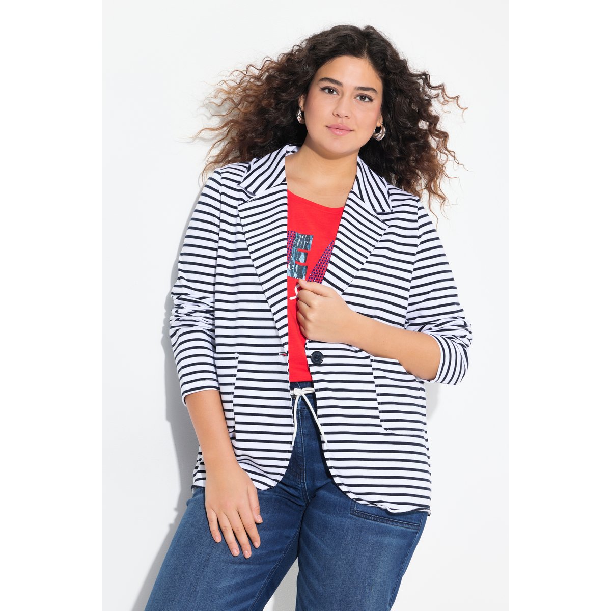 Blazer en jersey. Manches longues et col blanc neige, ULLA POPKEN