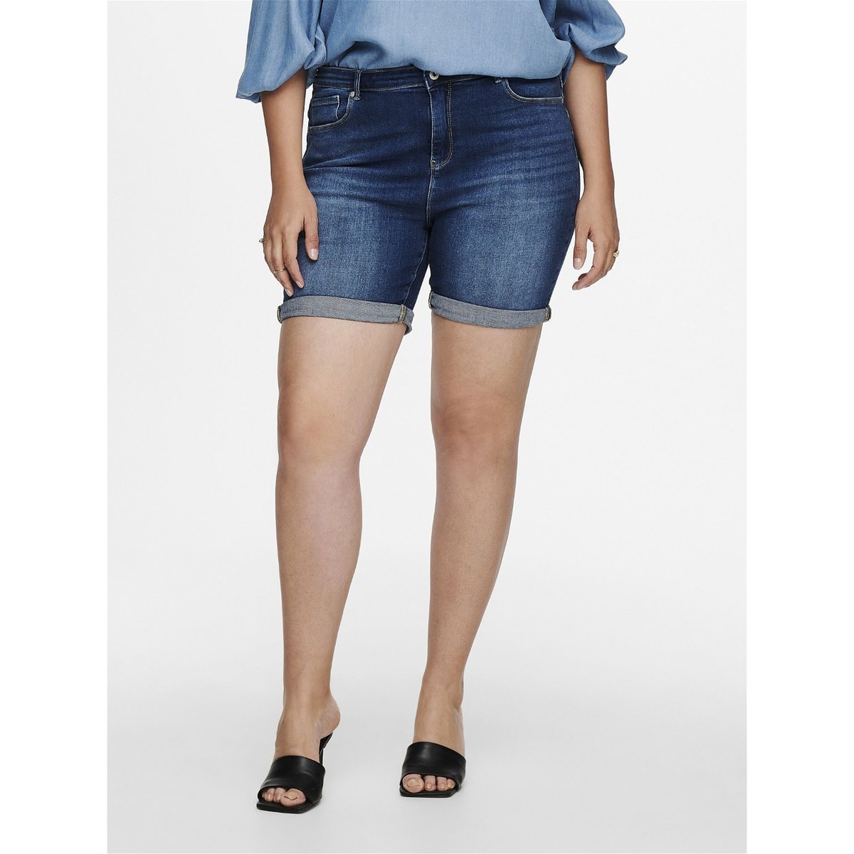 Short En Denim medium blue denim, ONLY CARMAKOMA